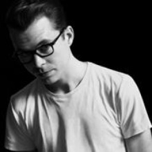 Tom Vek